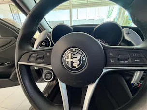 Alfa Romeo Giulia 2.2 JTDM Business Automatic Q4