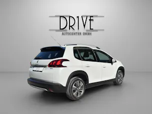 Peugeot 2008 1.2 PureTech Allure EAT6