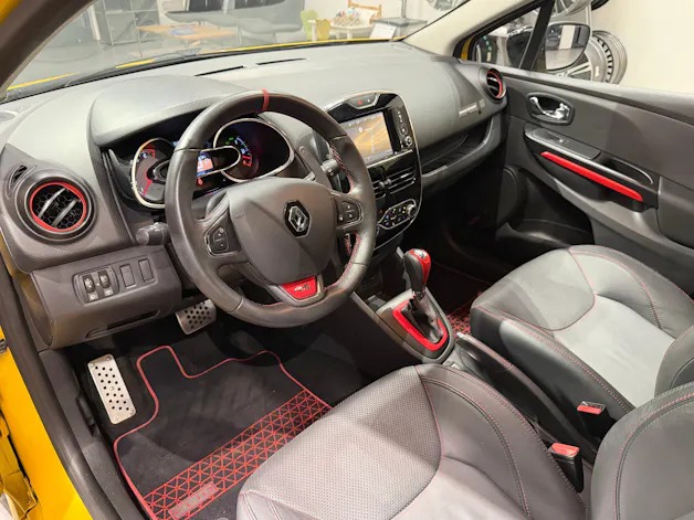 Renault Clio 1.6 T RS 200 EDC