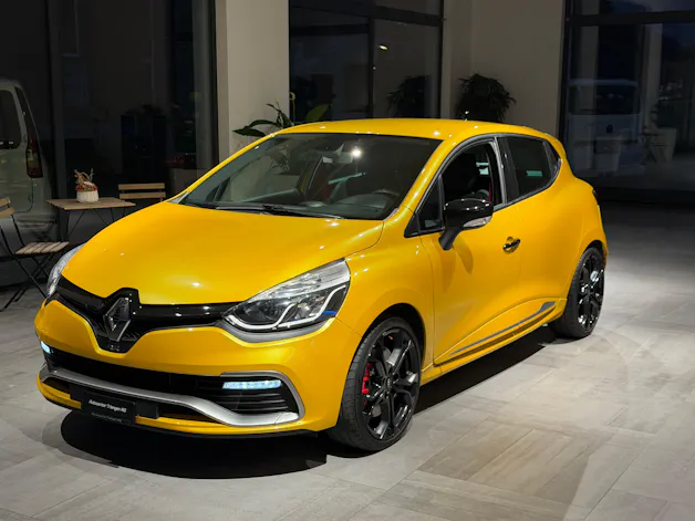 Renault Clio 1.6 T RS 200 EDC
