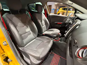 Renault Clio 1.6 T RS 200 EDC
