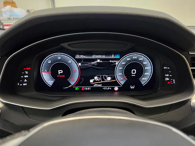 Audi A6 Avant 40 TDI S-LINE Sport quattro S-tronic