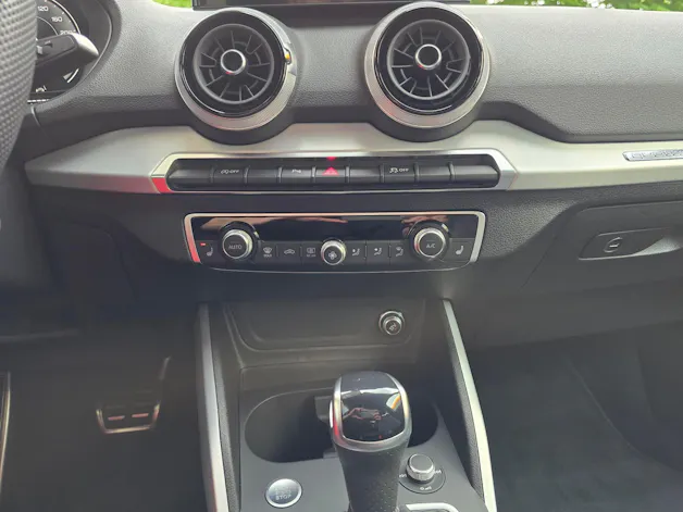 Audi Q2 40 TFSI advanced Attraction quattro S-tronic
