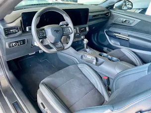 Ford Mustang Fastback 5.0 V8 Dark Horse Automat