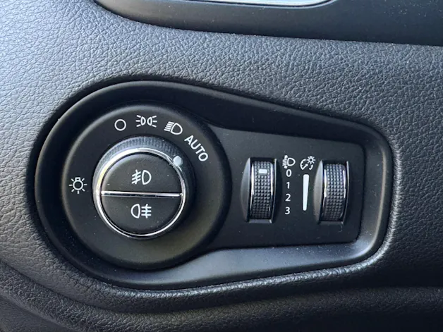 Jeep Renegade 2.0 CRD Freedom Edition AWD 9ATX
