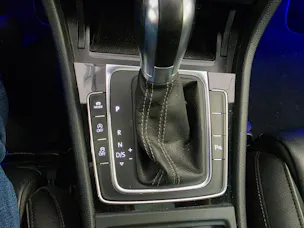 VW Golf 2.0 TSI R 4Motion DSG AKRAPOVIC EDITION