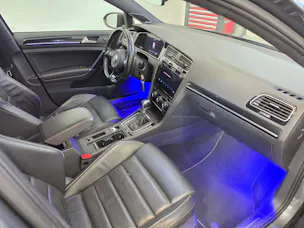 VW Golf 2.0 TSI R 4Motion DSG AKRAPOVIC EDITION
