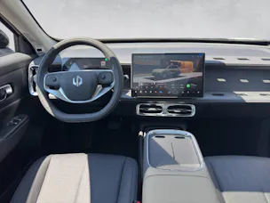 Leapmotor B10 1.5 Hybrid EV