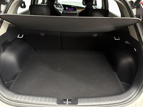 https://vehicle.imgix.net/4332638/d646658a-7772-4b6f-99a9-0e5b0f9bb354.jpg