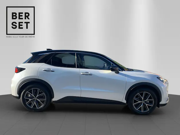 Lexus LBX 1.5 Hybrid Cool AWD