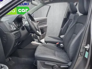 Suzuki Vitara 1.4 T Sakura Top Hybrid 4x4