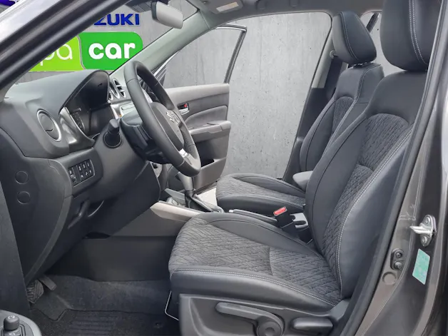Suzuki Vitara 1.4 T Sakura Top Hybrid 4x4