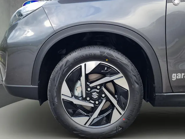 Suzuki Vitara 1.4 T Sakura Top Hybrid 4x4