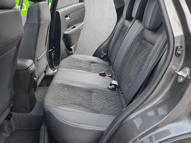 Suzuki Vitara 1.4 T Sakura Top Hybrid 4x4
