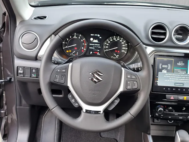 Suzuki Vitara 1.4 T Sakura Top Hybrid 4x4