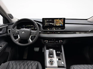 MITSUBISHI OUTLANDER 9