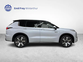 https://vehicle.imgix.net/4332721/71fd9f40-5026-4a36-a852-b1e86c3c81cb.jpg