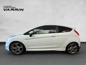 Ford Fiesta 1.6 EcoB ST-2
