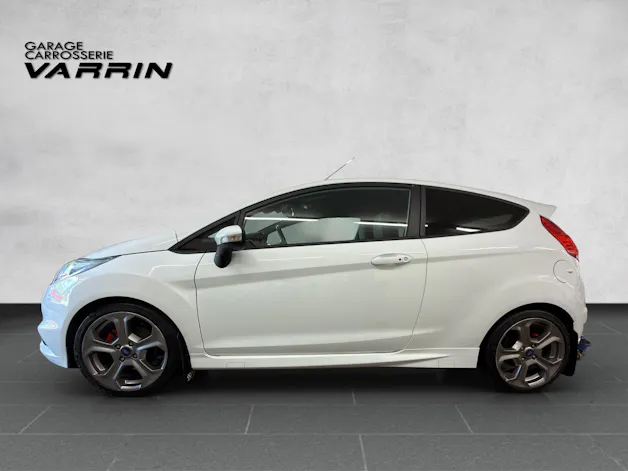 Ford Fiesta 1.6 EcoB ST-2