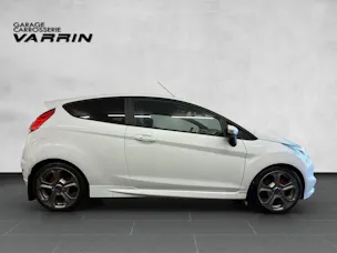 Ford Fiesta 1.6 EcoB ST-2