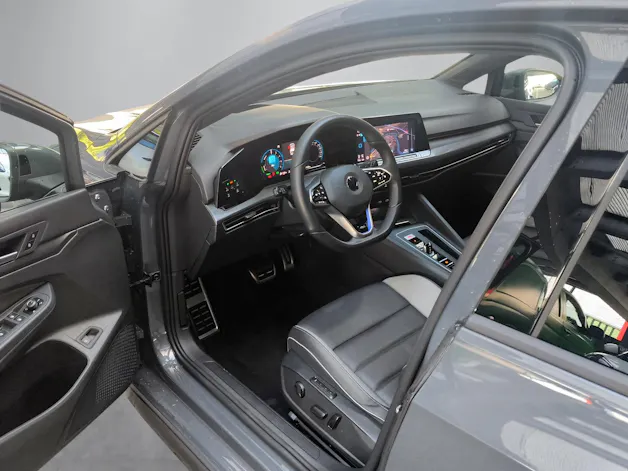 VW Golf VIII 1.4 TSI PHEV GTE DSG