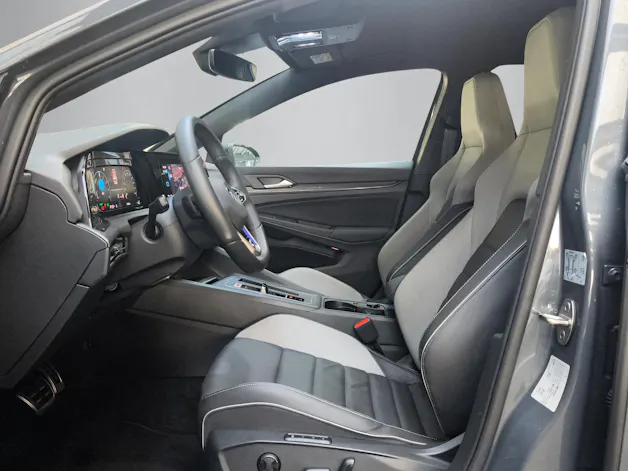 VW Golf VIII 1.4 TSI PHEV GTE DSG