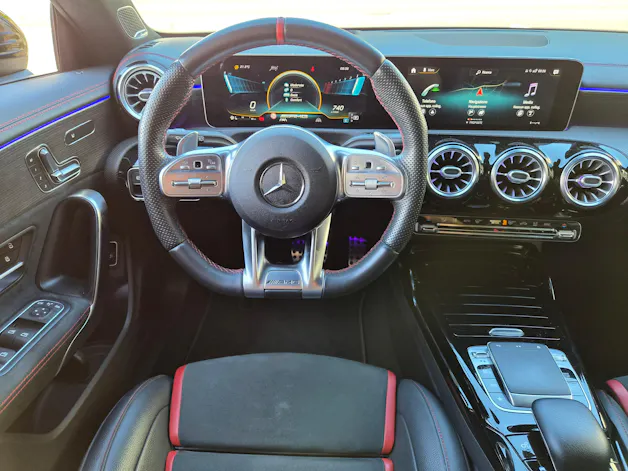 Mercedes-Benz CLA 35 AMG 4matic Shooting Brake