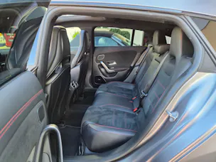 Mercedes-Benz CLA 35 AMG 4matic Shooting Brake