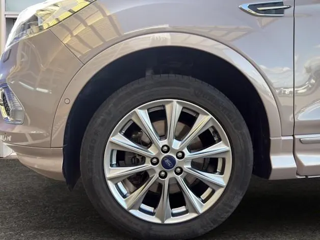 Ford Kuga 2.0 TDCi 180 Vignale FPS