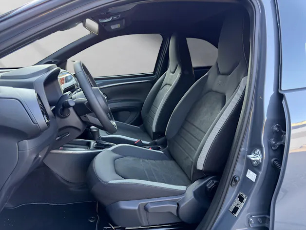 Toyota Aygo X 1.5 VVT-i HSD GR Sport