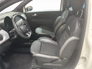 https://vehicle.imgix.net/4332836/f9853068-a304-4007-8f4a-e7df30016fff.jpg