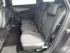 https://vehicle.imgix.net/4332842/e5cec4c8-5a16-44a6-a4da-b5bd6a580f28.jpg