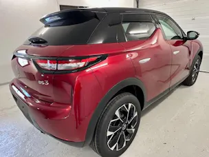 DS Automobiles 3 Crossback 1.2 Hybrid Diva