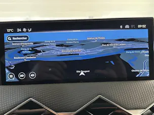 DS Automobiles 3 Crossback 1.2 Hybrid Diva