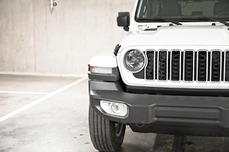 https://vehicle.imgix.net/4332854/8744ef63-7e9f-4e54-aa80-b8ab1a468196.jpg