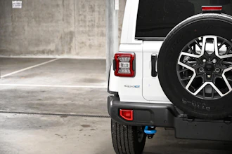 https://vehicle.imgix.net/4332854/dbf04d44-2f84-454f-be91-49574b717916.jpg
