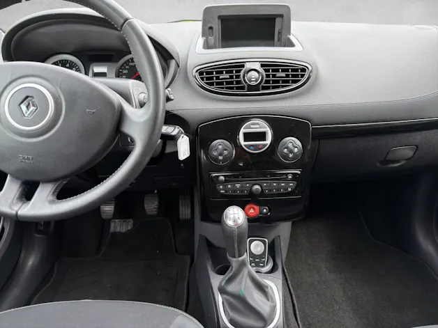 Renault Clio Grandtour 1.2 TCe 100 Night&Day