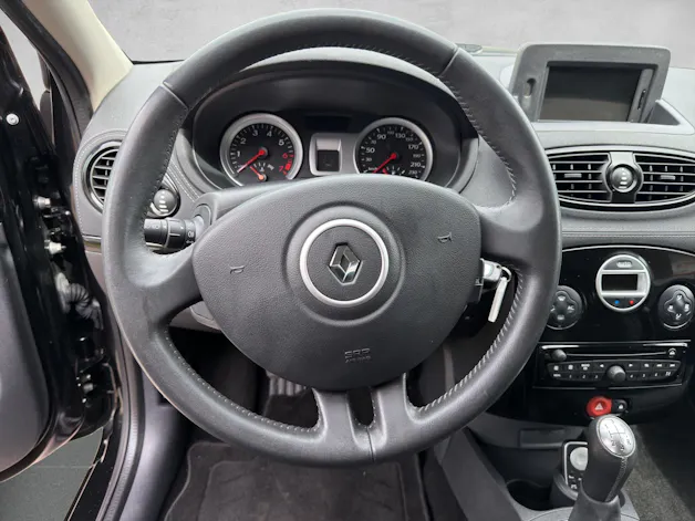 Renault Clio Grandtour 1.2 TCe 100 Night&Day
