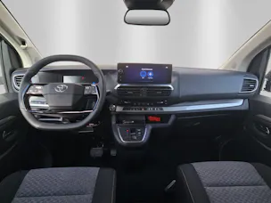 Toyota PROACE Verso L1 2.2 D Trend