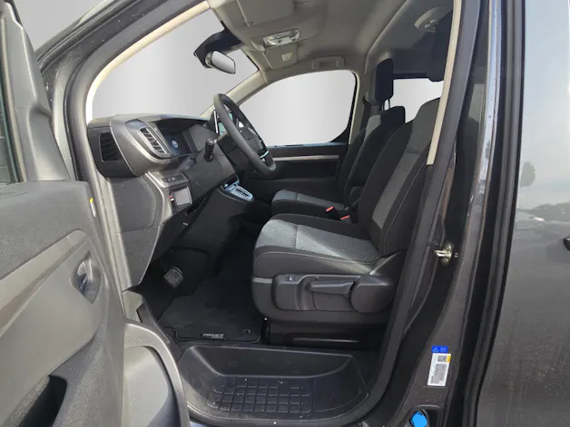 Toyota PROACE Verso L1 2.2 D Trend