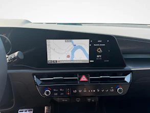 https://vehicle.imgix.net/4332888/b618aea2-ec23-48f1-9a7a-df513bad70c6.jpg