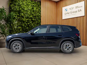 BMW iX1 xDrive 30 (CH)