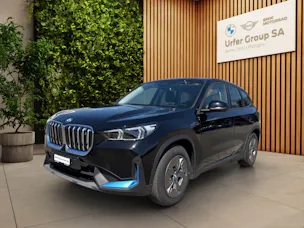 BMW iX1 xDrive 30 (CH)