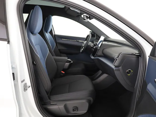 Volvo EX30 CC P8 Ultra AWD