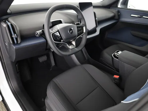 Volvo EX30 CC P8 Ultra AWD