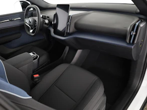 https://vehicle.imgix.net/4332892/217a8d83-9f4a-4630-abf0-aec2bff8109f.jpg