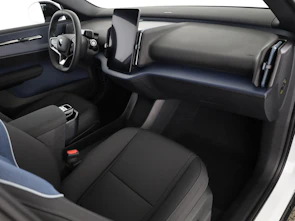 Fahrzeugbild VOLVO EX30 CC P8 Ultra AWD