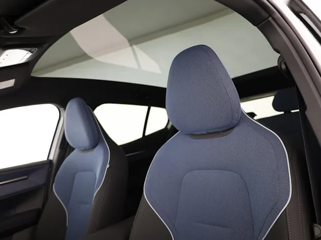 Volvo EX30 CC P8 Ultra AWD