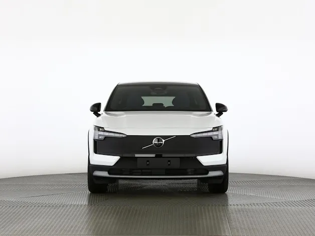 Volvo EX30 CC P8 Ultra AWD