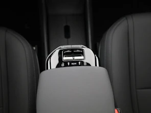 Fahrzeugbild VOLVO EX30 CC P8 Ultra AWD